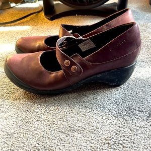 Merrell mary jane style shoes